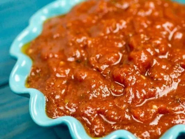 EGYSZERŰ PIZZASZÓSZ RECEPT