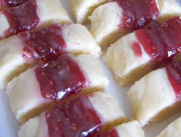 Xocai Csokoládés Málna Kötél Keksz